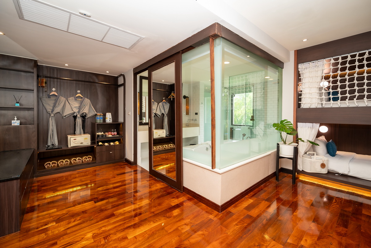 แฟมิลี่ พรีเมียร์ ดีลักซ์