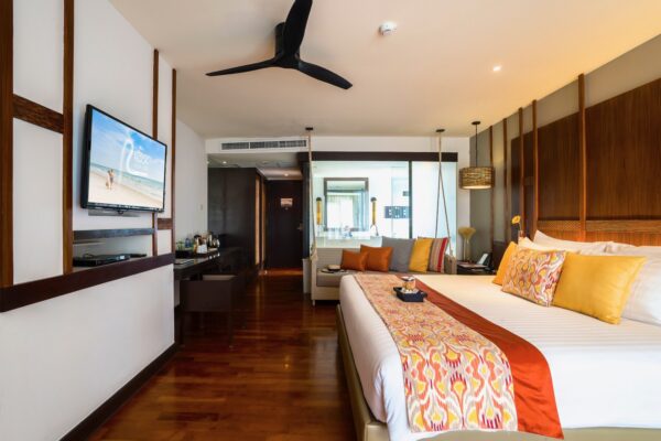 Rooms & Villas