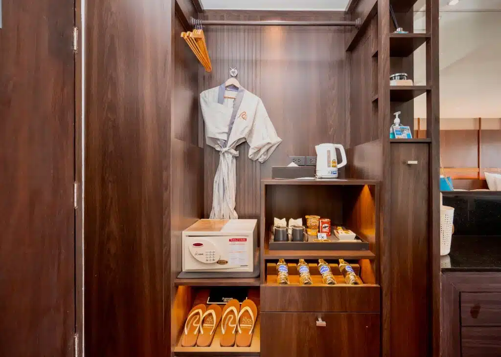 กาล่า ดีลักซ์