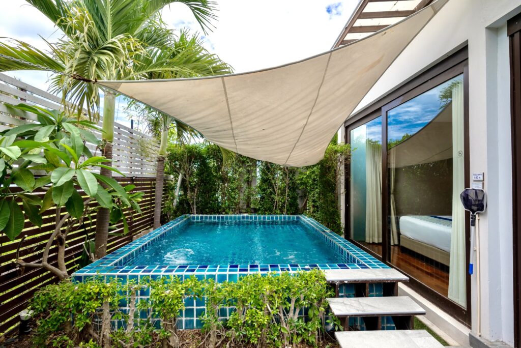 Qualia Jacuzzi Pool Villa