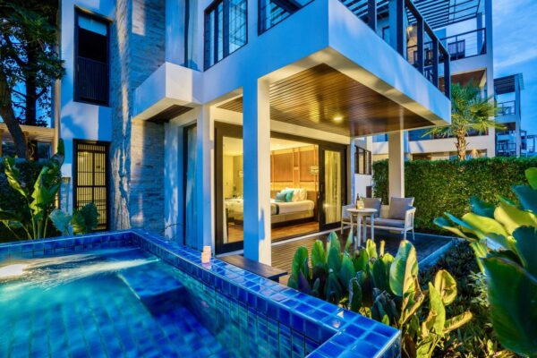 Rooms & Villas
