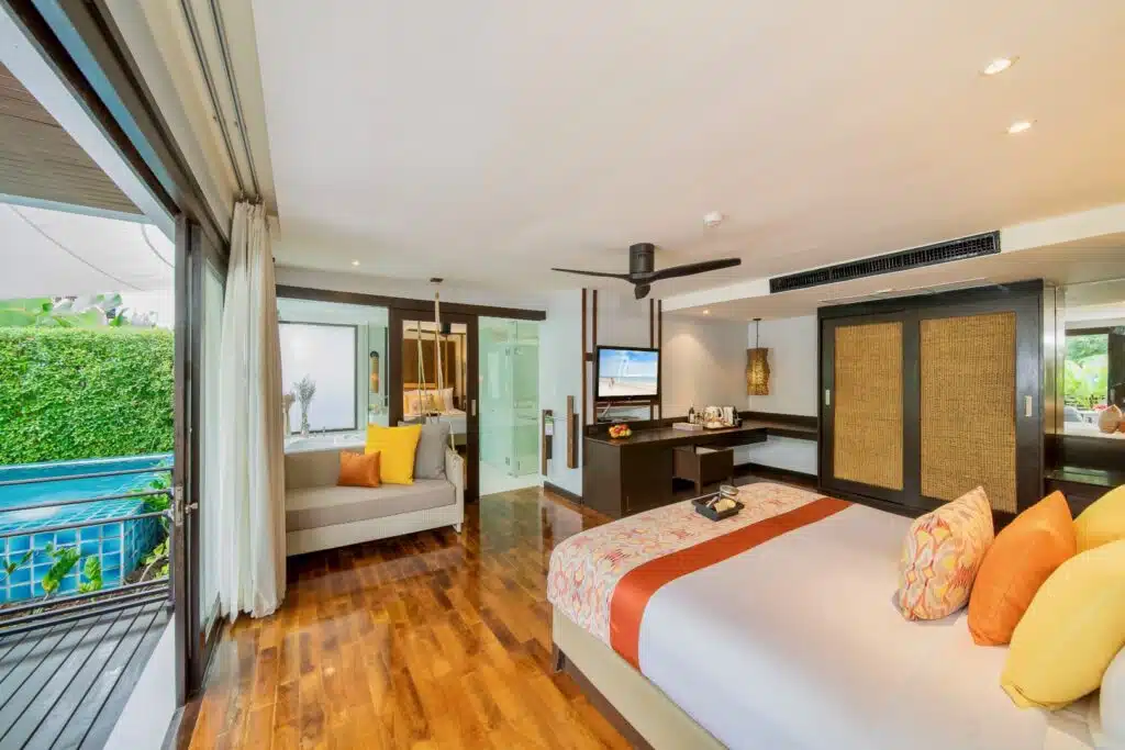 Zen+ Plus Jacuzzi Pool Terrace