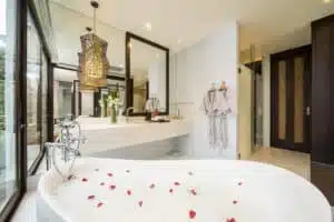 Qualia Jacuzzi Pool Villa J2