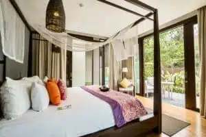 Qualia Jacuzzi Pool Villa J2
