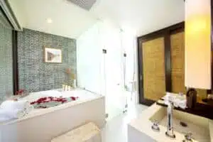 Qualia Jacuzzi Pool Villa K1