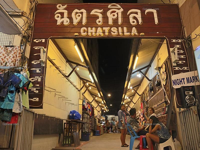 15. ตลาดฉัตรศิลา - The Rock Hua Hin