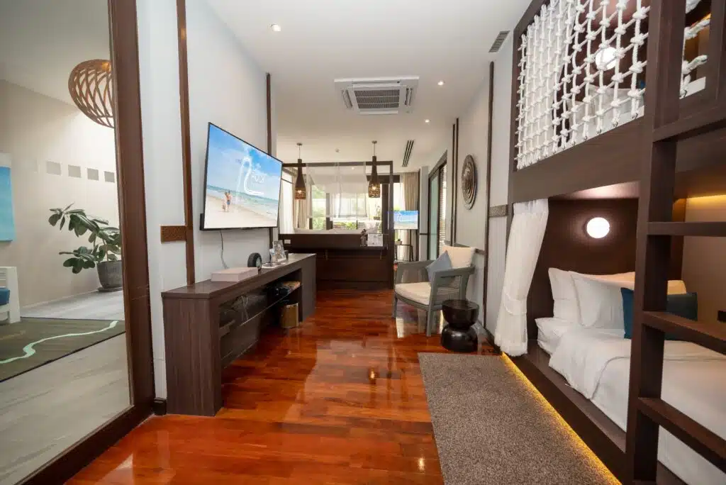 Grand Family Premier Pool Suite
