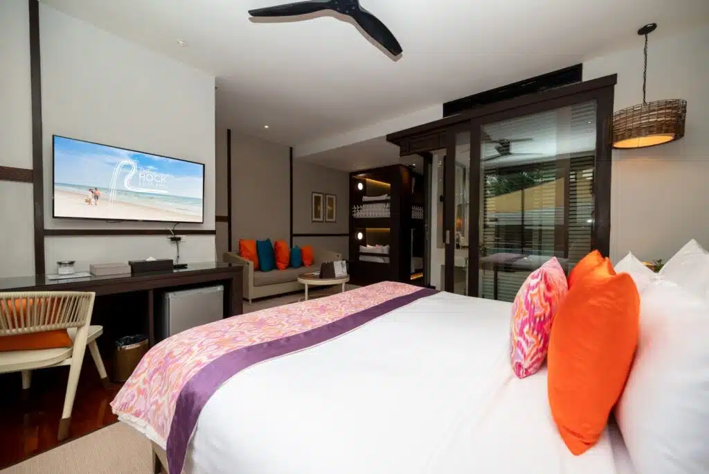 Grand Family Premier Pool Suite