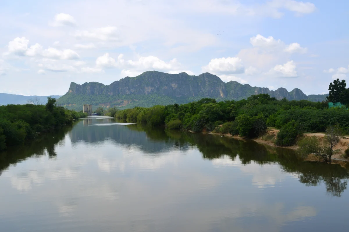 สิ่งศักดิ์สิทธิ์ประจำวนอุทยานเขานางพันธุรัต