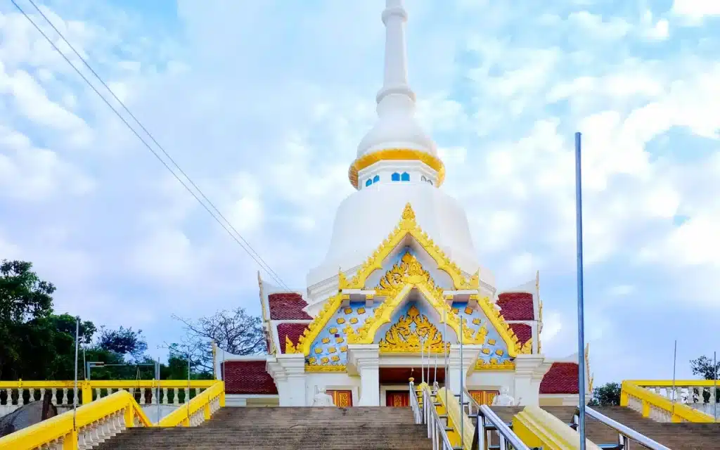 The Ultimate Hua Hin Train Itinerary: A Journey into Classic Charm & Quiet Luxury at The Rock Hua Hin
