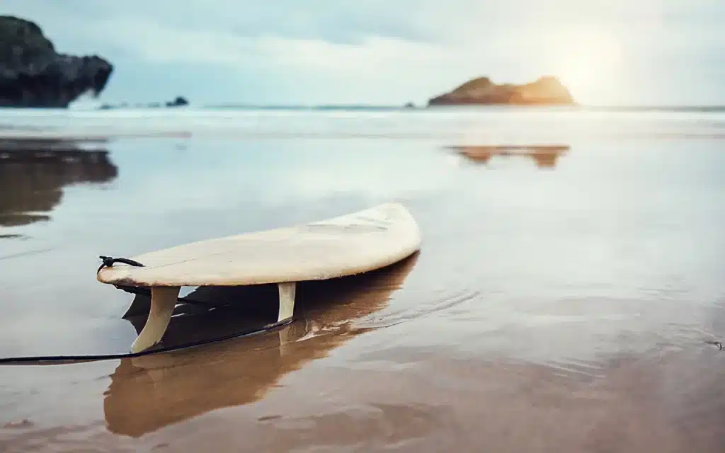 หาดหัวหินที่เหมาะกับการเล่น Surf