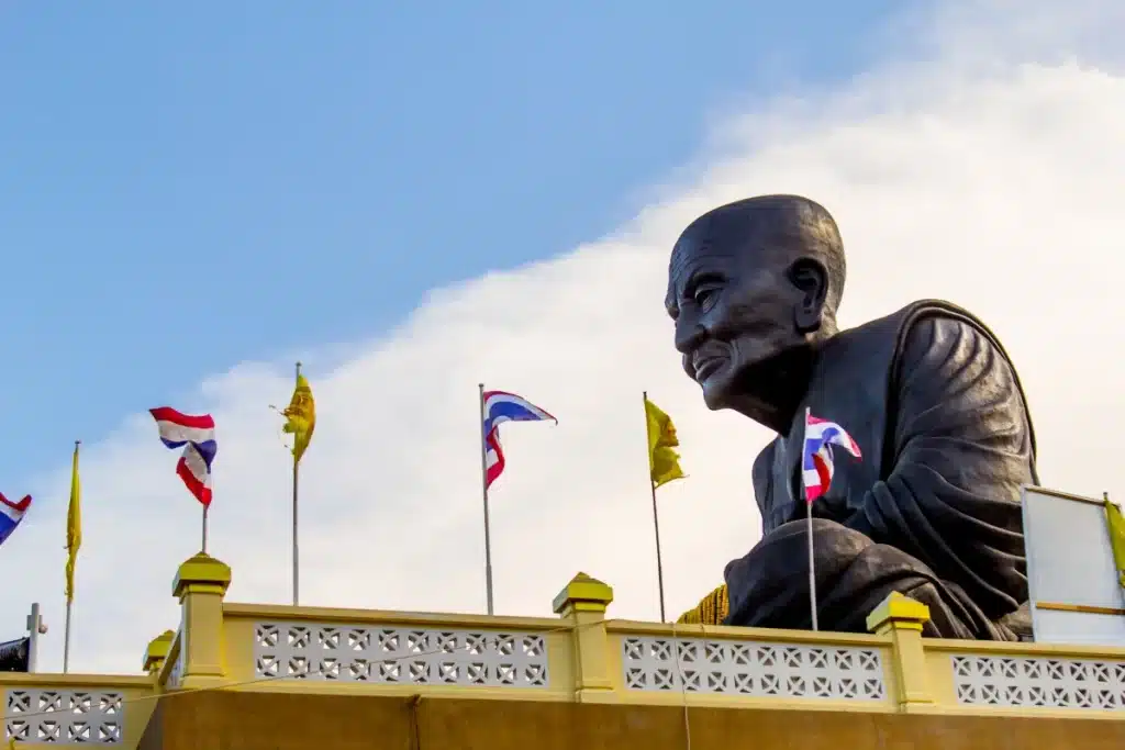 Wat Huay Mongkol