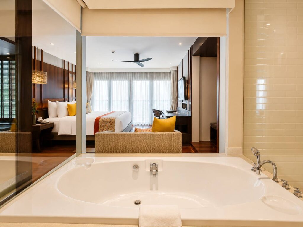 Pearl Suite
