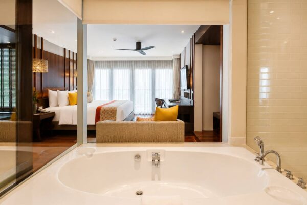 Rooms & Villas